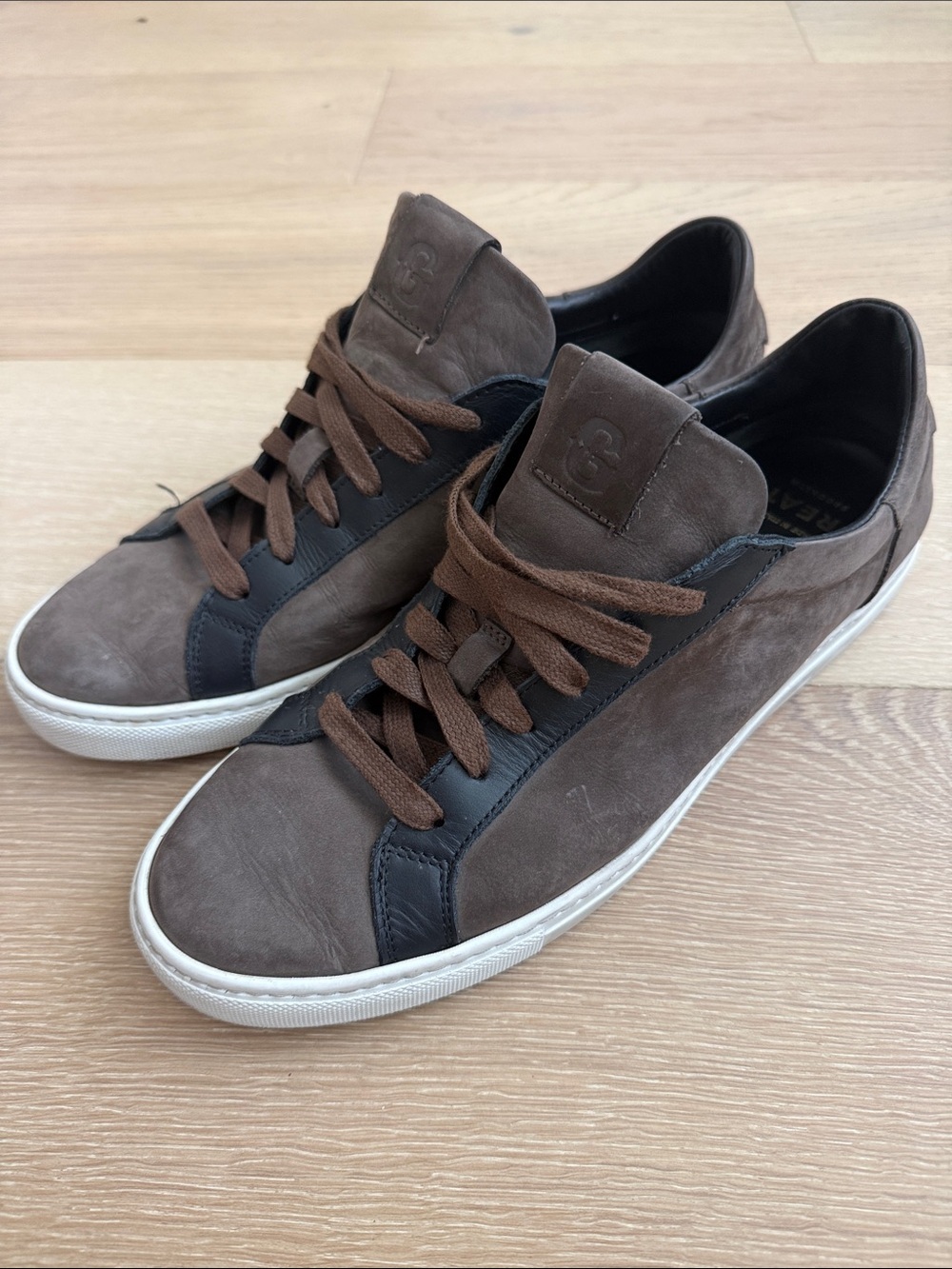 Greats nubuck low tops leather sneakers